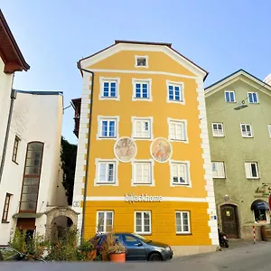 Blackhome Vintage Centre I Contactless Check-in Innsbruck